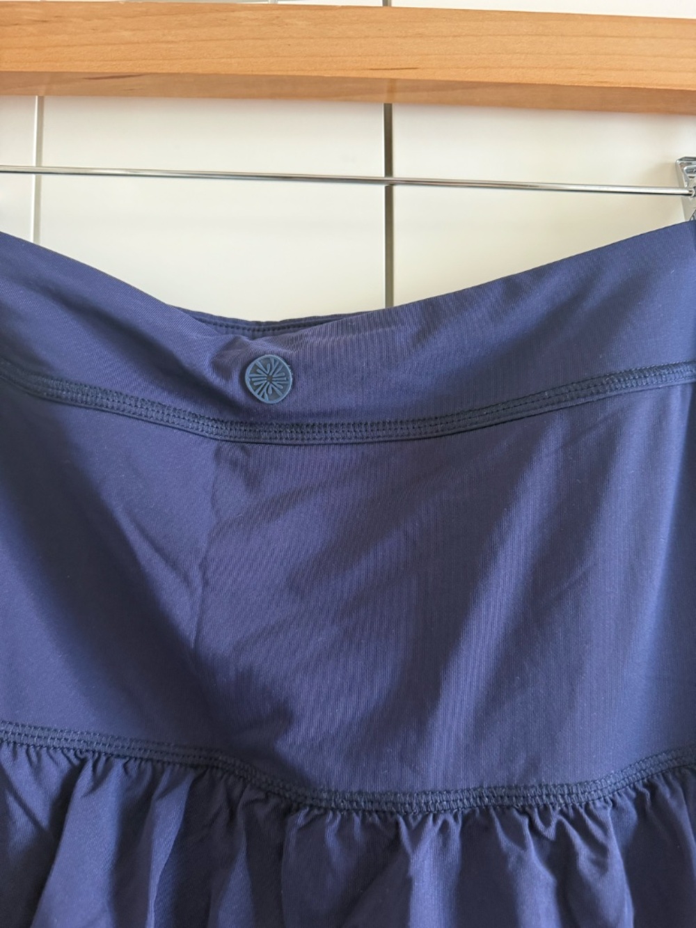 Lilly Pulitzer Luxletic Miesha Scallop Skort - Picture 7 of 7